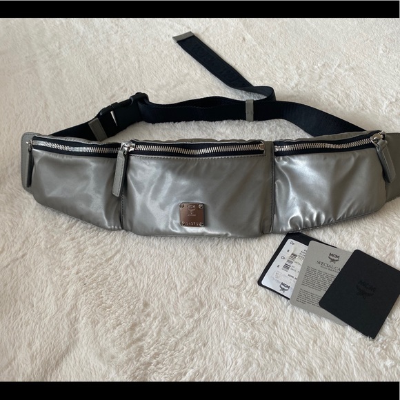 AUTHENTIC MCM Runway Piece - Picture 2 of 3